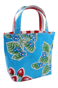 Lucy Erdbeeren blau